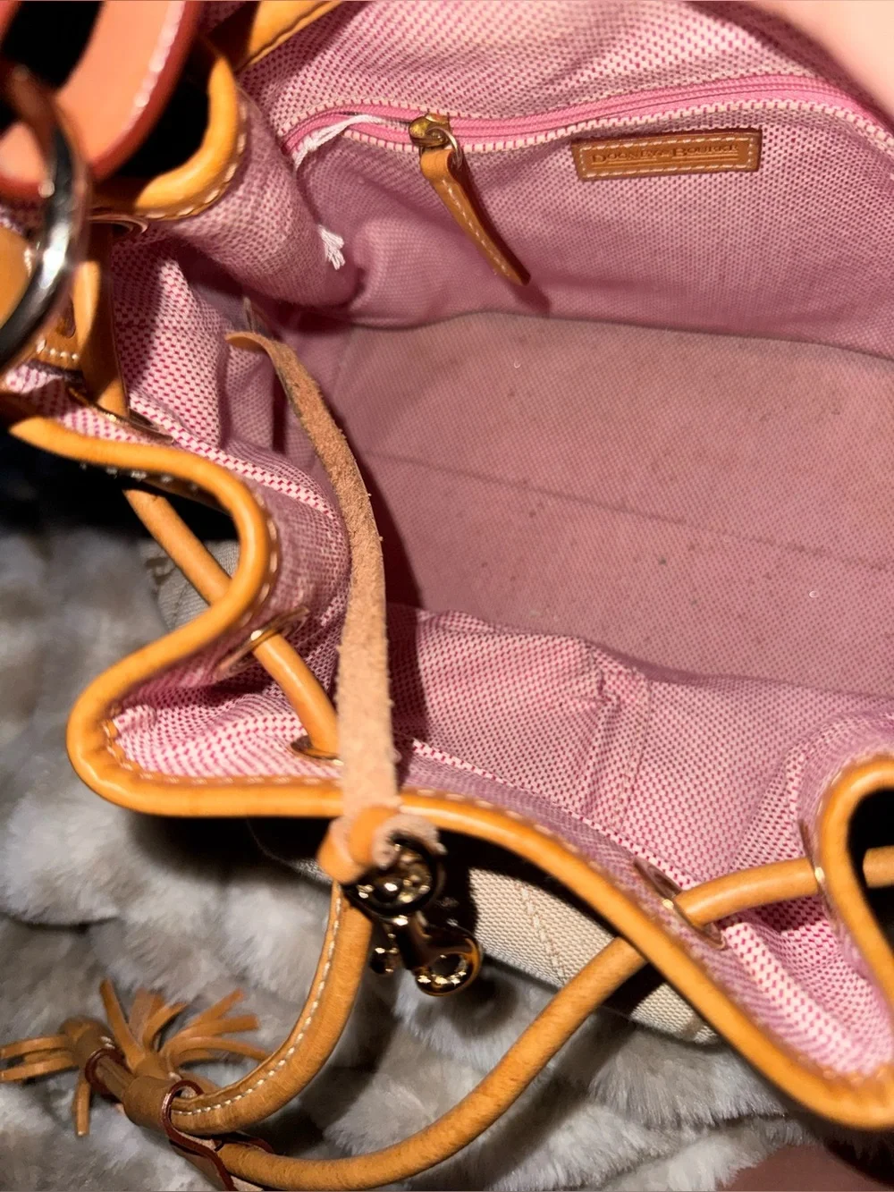 Dooney & Bourke Monogram Signature Drawstring Bucket Shoulder Bag Beige / Tan